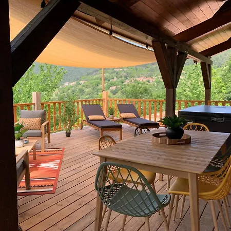 Domaine De Chalvêches 4* Faugeres (Ardeche)