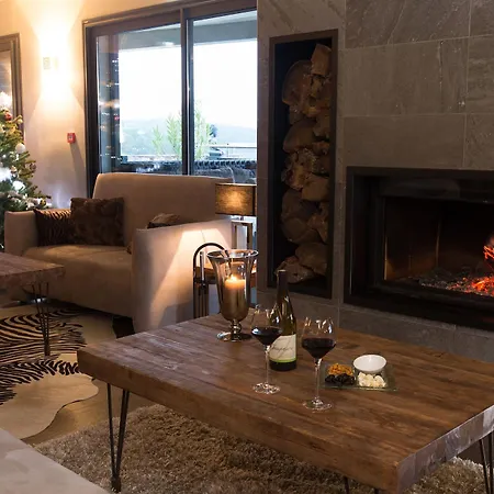 Domaine De Chalvêches 4* Hotel 4*