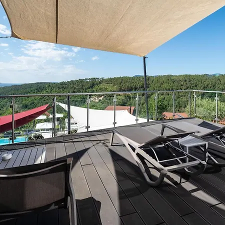Domaine De Chalvêches 4* Faugeres (Ardeche)