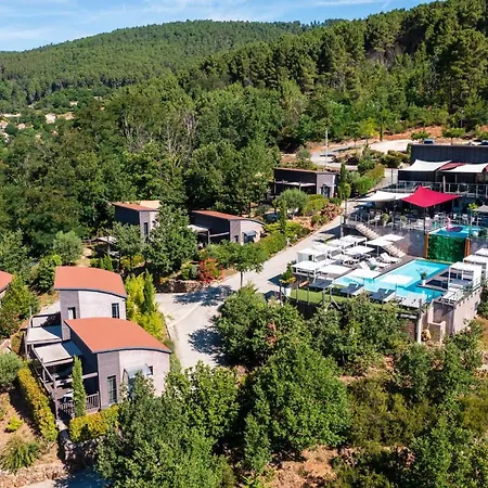 Domaine De Chalvêches 4* 4* Faugeres (Ardeche)