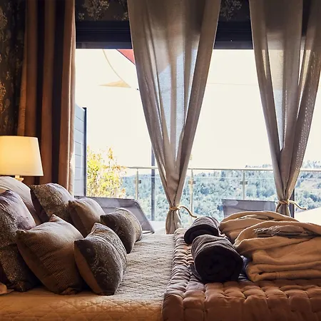 Domaine De Chalvêches 4* 4*