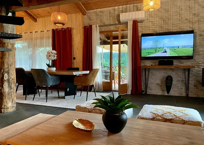Domaine De Chalveches 4* Faugeres (Ardeche)