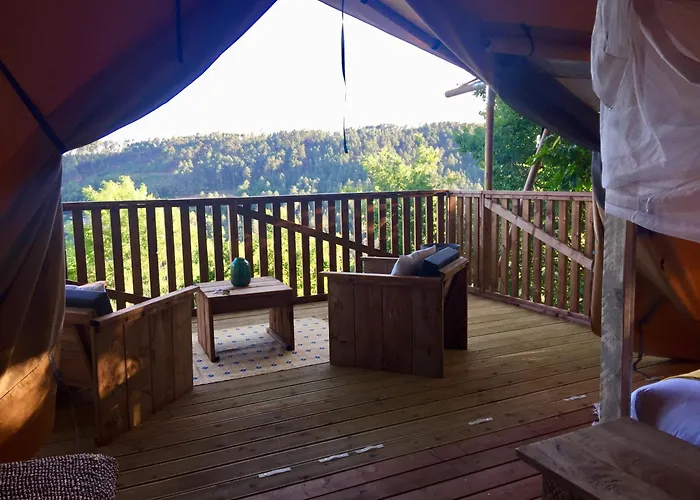 Domaine De Chalveches 4* فندق Faugeres (Ardeche)
