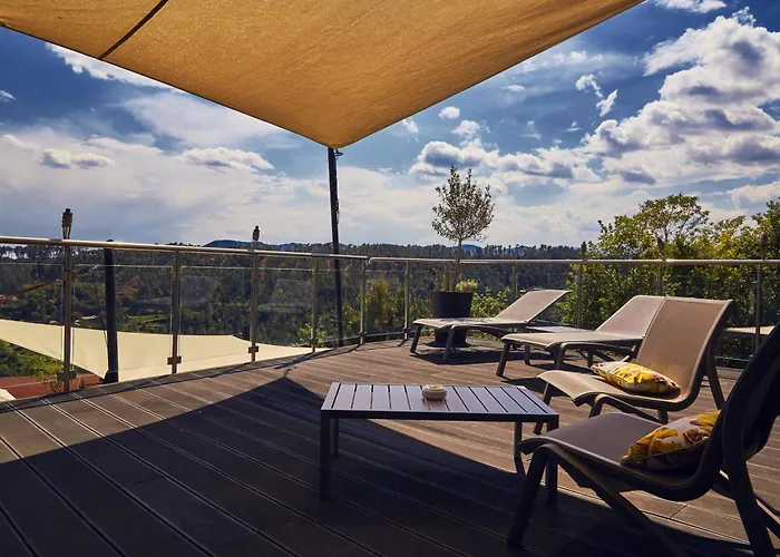 فندق Domaine De Chalveches 4*