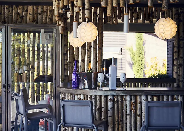 Domaine De Chalveches 4* فندق Faugeres (Ardeche)